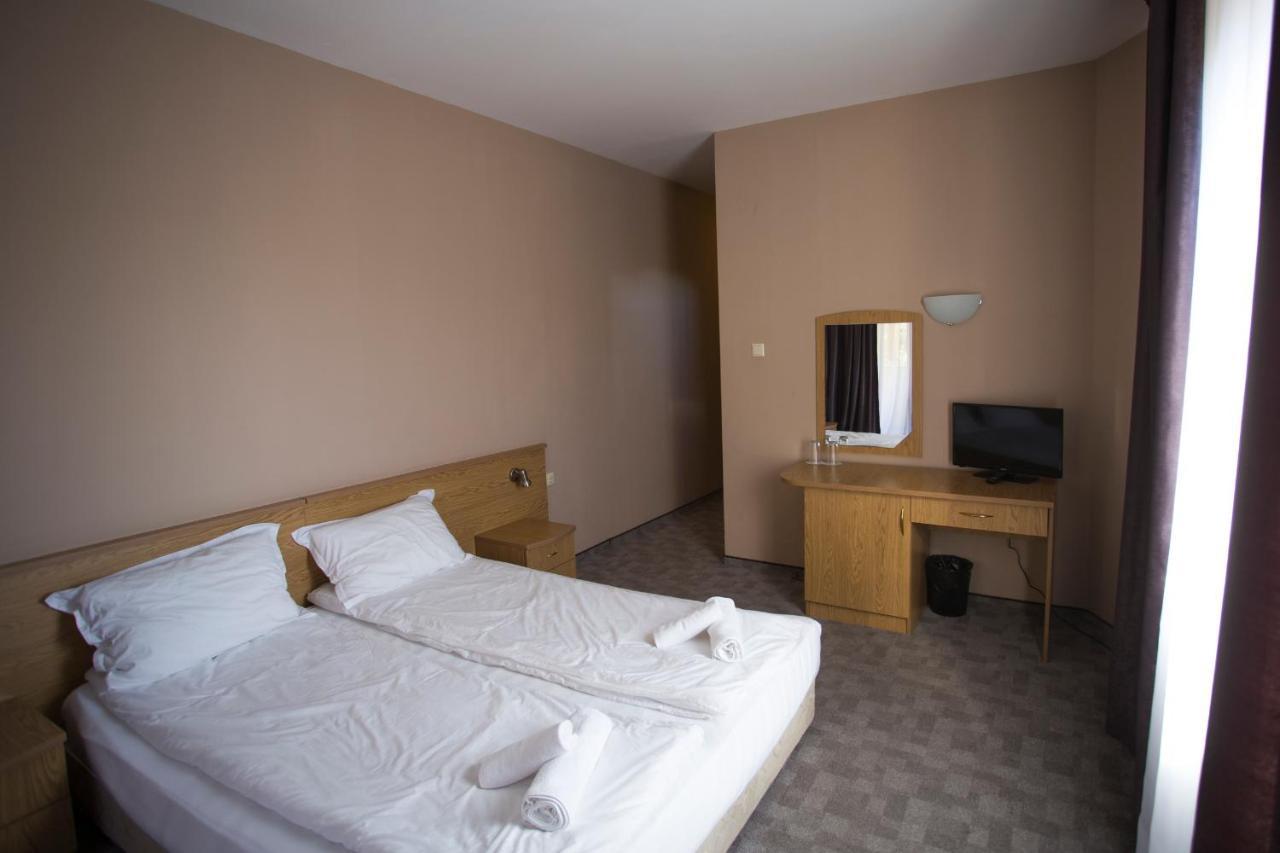Family Prim Hotel Sandanski Esterno foto