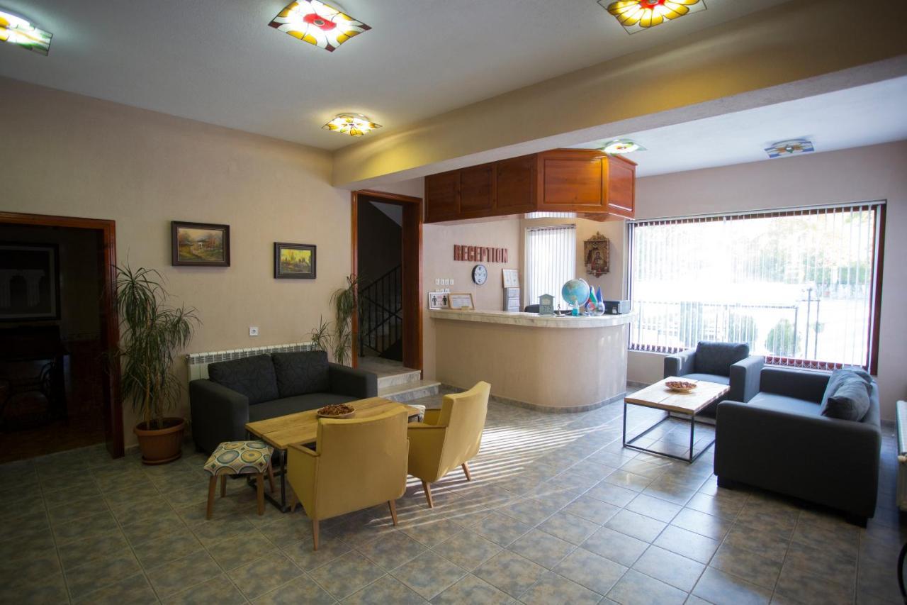 Family Prim Hotel Sandanski Esterno foto